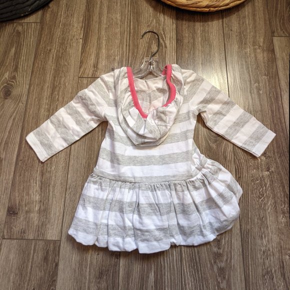 [KIDS 2/$30] NWT Baby Girl (6-12M) - OLD NAVY 2pcs. Hooded Bubble Dress Set - Picture 2 of 6